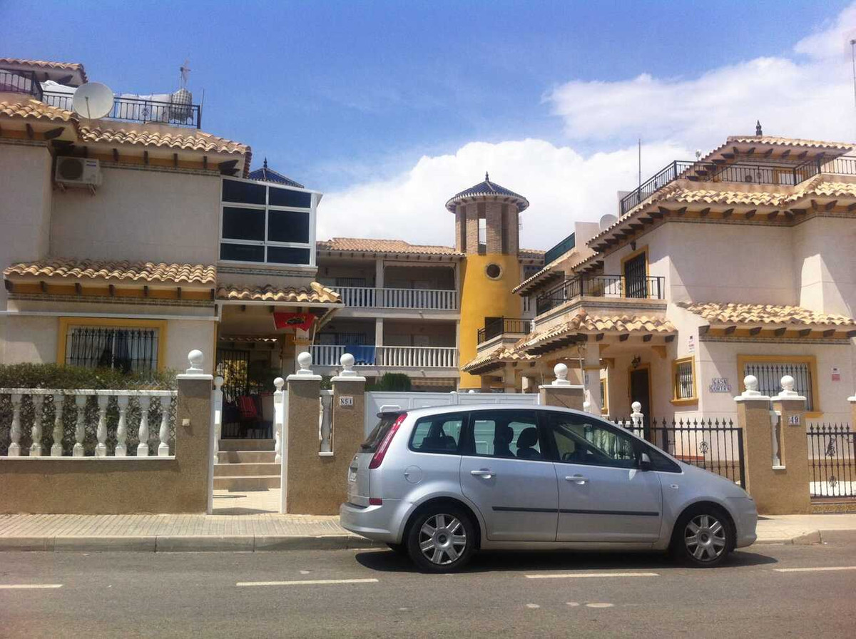 For sale - 2 Bedroom 1 Bathroom Apartment - Ground Floor Apartment in Orihuela - Cabo Roig  - Alicante