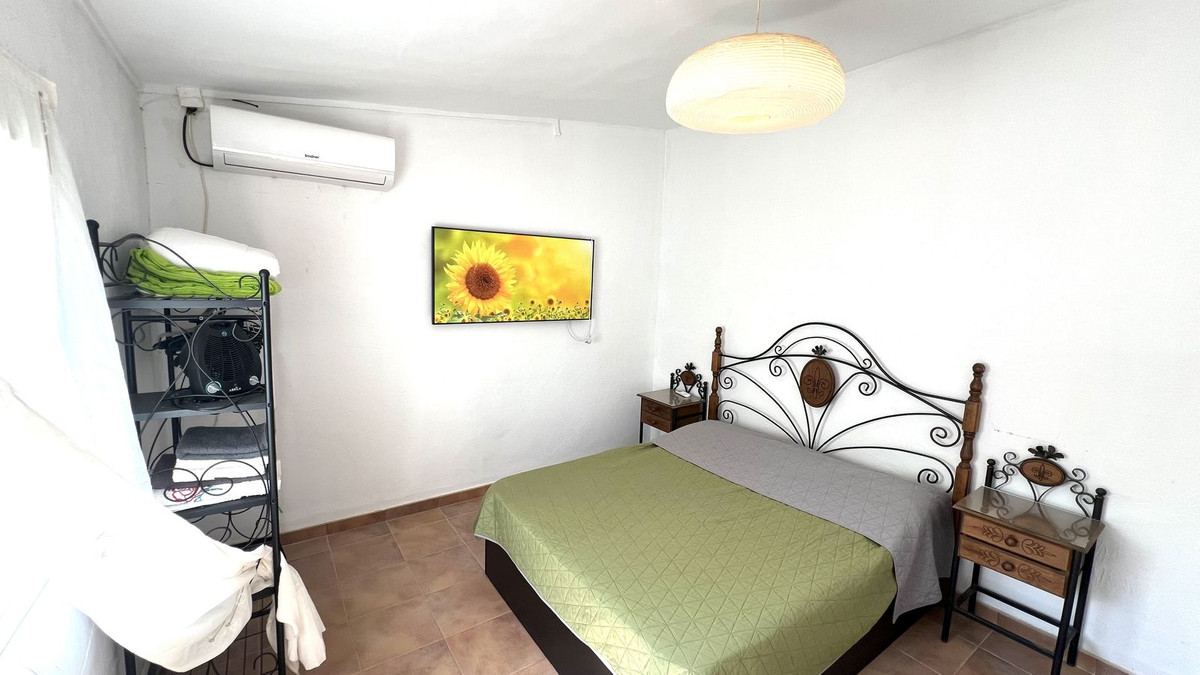 For sale - 3 Bedroom 2 Bathroom House - Townhouse in Orihuela - Orihuela Centro  - Alicante