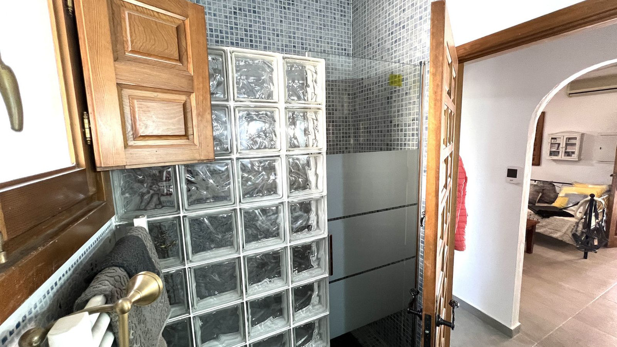 For sale - 3 Bedroom 2 Bathroom House - Townhouse in Orihuela - Orihuela Centro  - Alicante
