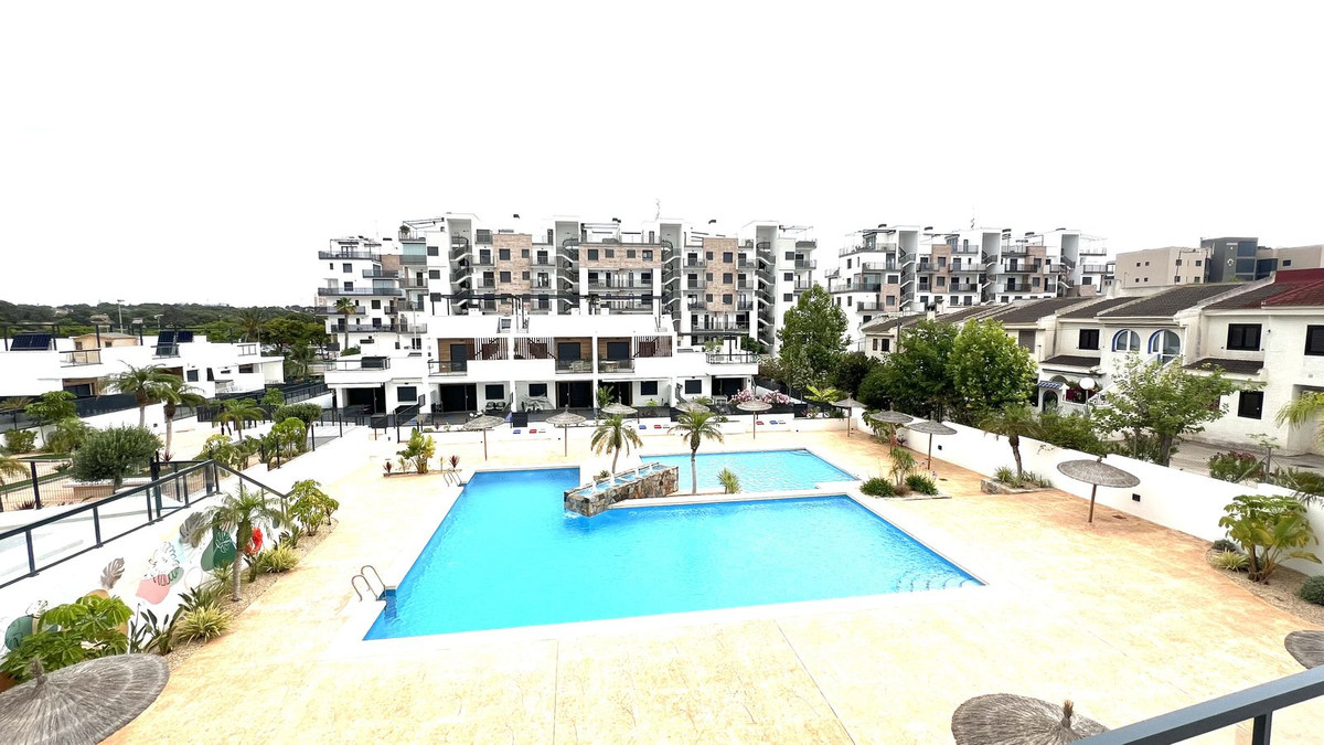 For sale - 2 Bedroom 2 Bathroom Apartment - Middle Floor Apartment in Pilar de la Horadada - Pilar de la Horadada Centro  - Alicante