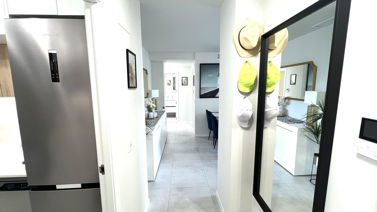 For sale - 2 Bedroom 2 Bathroom Apartment - Middle Floor Apartment in Pilar de la Horadada - Pilar de la Horadada Centro  - Alicante