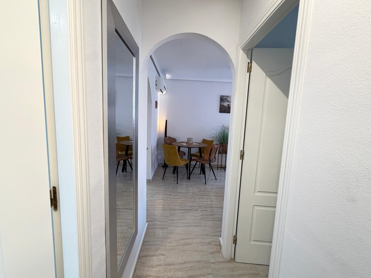 For sale - 2 Bedroom 2 Bathroom Townhouse in Villamartin - Villamartin  - Alicante
