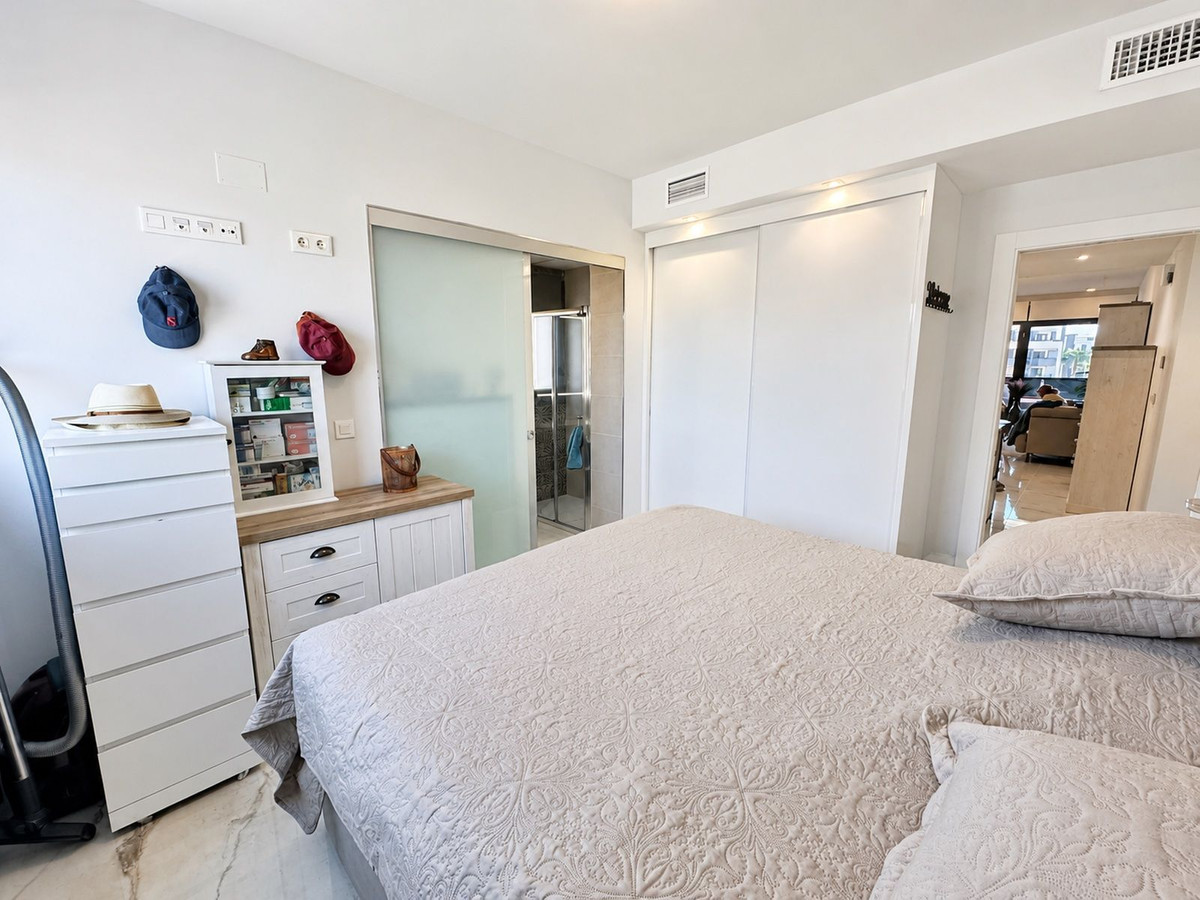For sale - 2 Bedroom 2 Bathroom Apartment - Middle Floor Apartment in Orihuela - Los Altos  - Alicante
