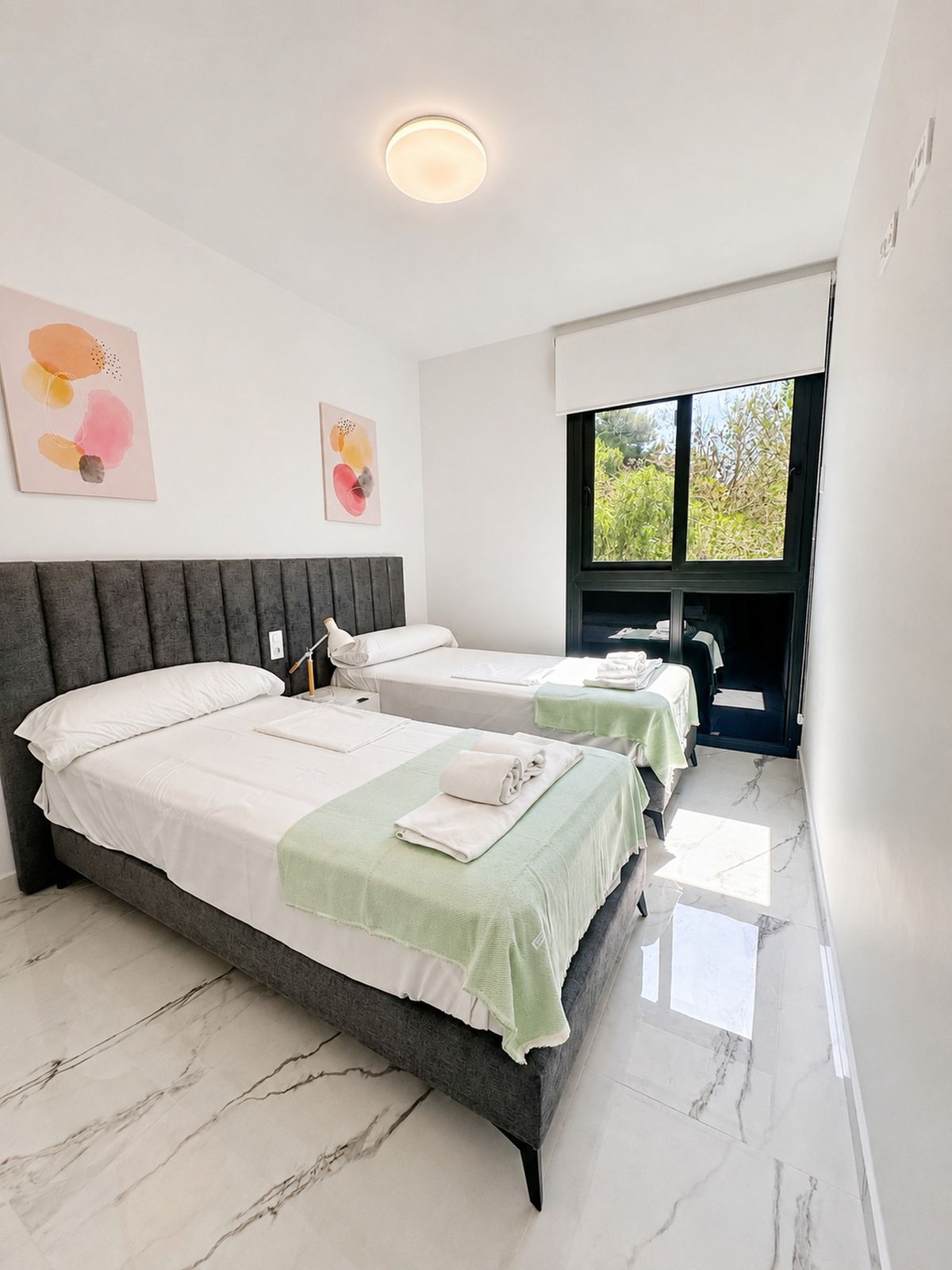For sale - 2 Bedroom 2 Bathroom Apartment - Middle Floor Apartment in Orihuela - Los Altos  - Alicante