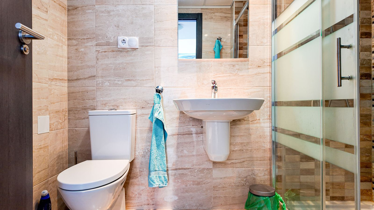 For sale - 2 Bedroom 2 Bathroom Apartment - Penthouse in Orihuela - Villamartin  - Alicante