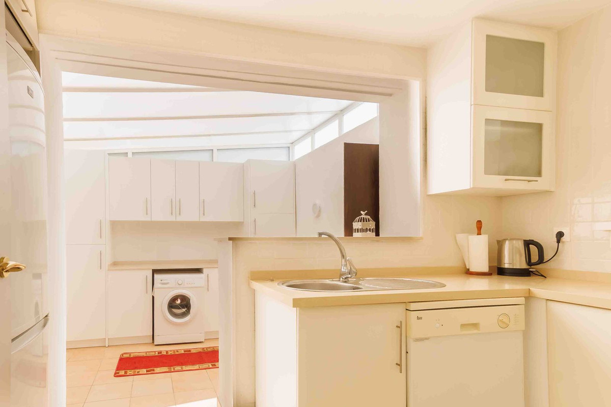 For sale - 3 Bedroom 3 Bathroom House - Detached Villa in San Javier - Roda Golf  - Murcia