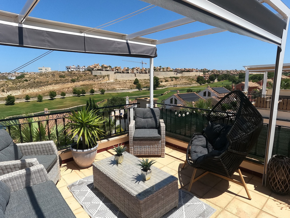 For sale - 2 Bedroom 2 Bathroom Apartment - Middle Floor Apartment in Algorfa - La Finca Golf  - Alicante