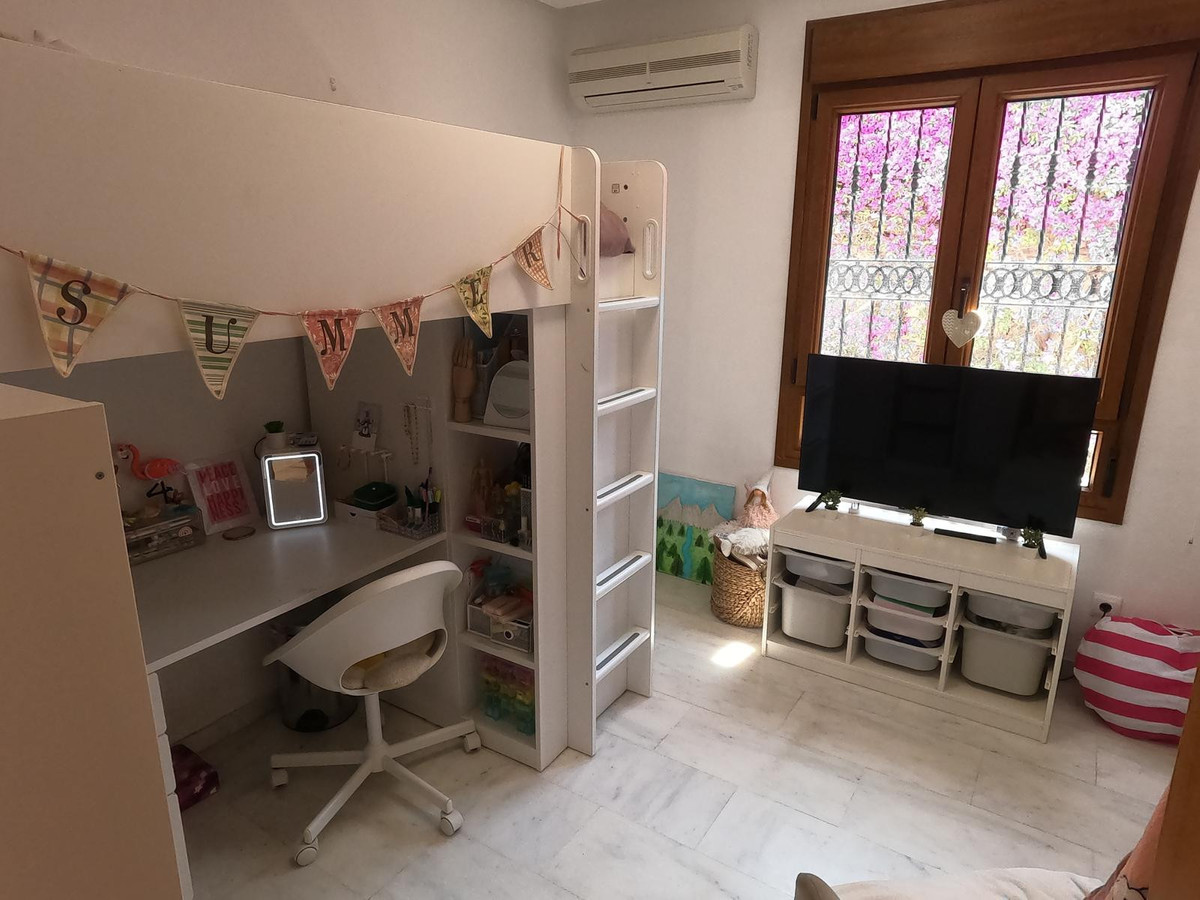 For sale - 3 Bedroom 2 Bathroom House - Detached Villa in Algorfa - La Finca Golf  - Alicante