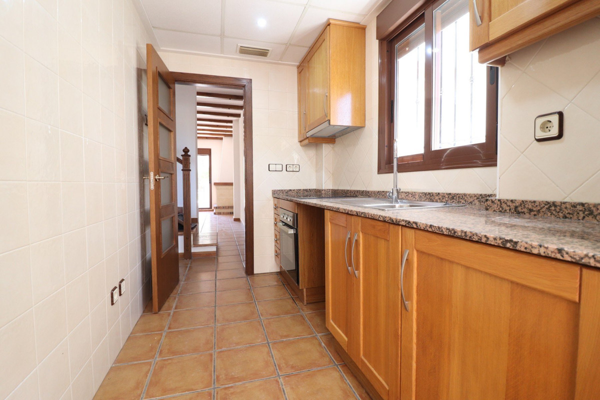 For sale - 3 Bedroom 2 Bathroom House - Semi-Detached House in Algorfa - La Finca Golf  - Alicante