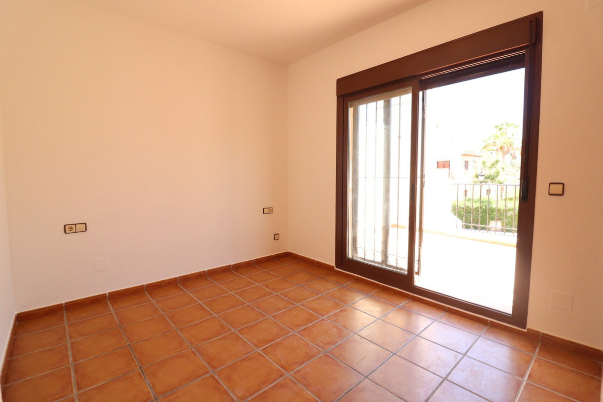 For sale - 3 Bedroom 2 Bathroom House - Semi-Detached House in Algorfa - La Finca Golf  - Alicante
