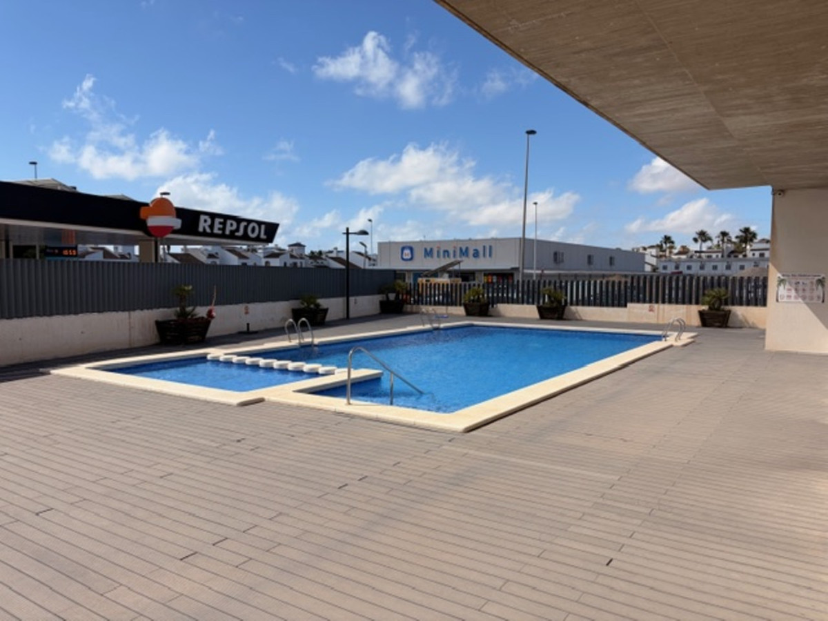For sale - 2 Bedroom 2 Bathroom Apartment - Ground Floor Apartment in Orihuela - Los Dolses  - Alicante