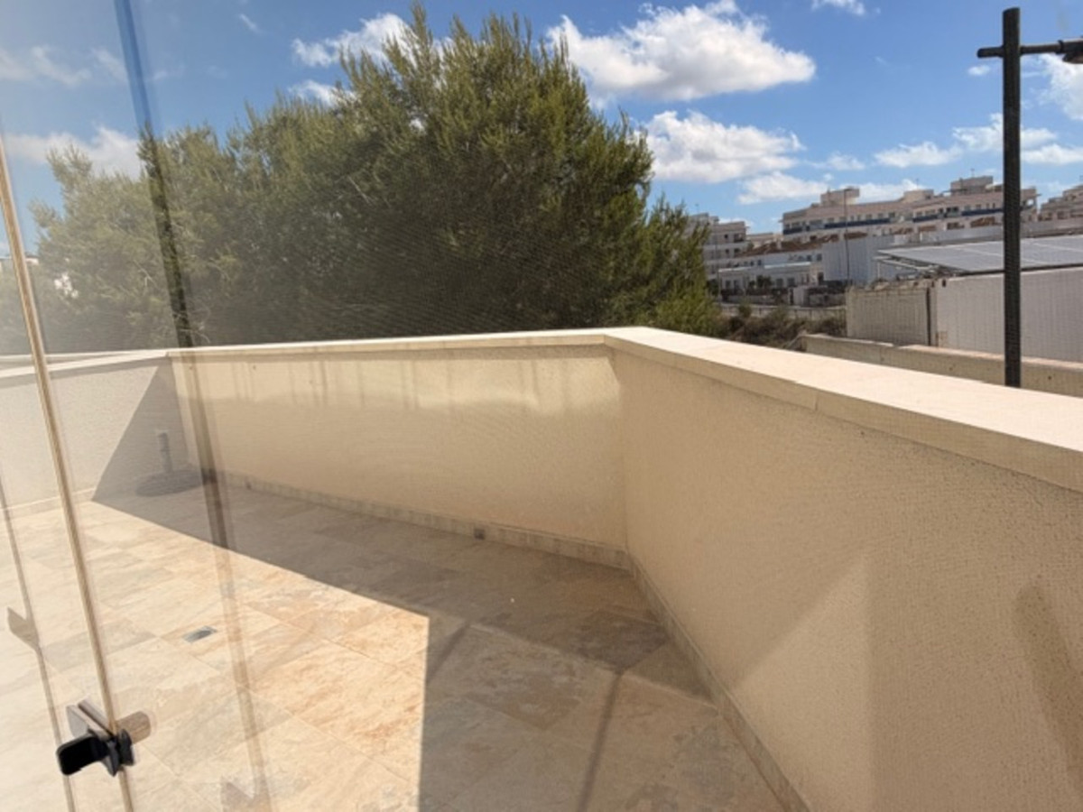 For sale - 2 Bedroom 2 Bathroom Apartment - Ground Floor Apartment in Orihuela - Los Dolses  - Alicante