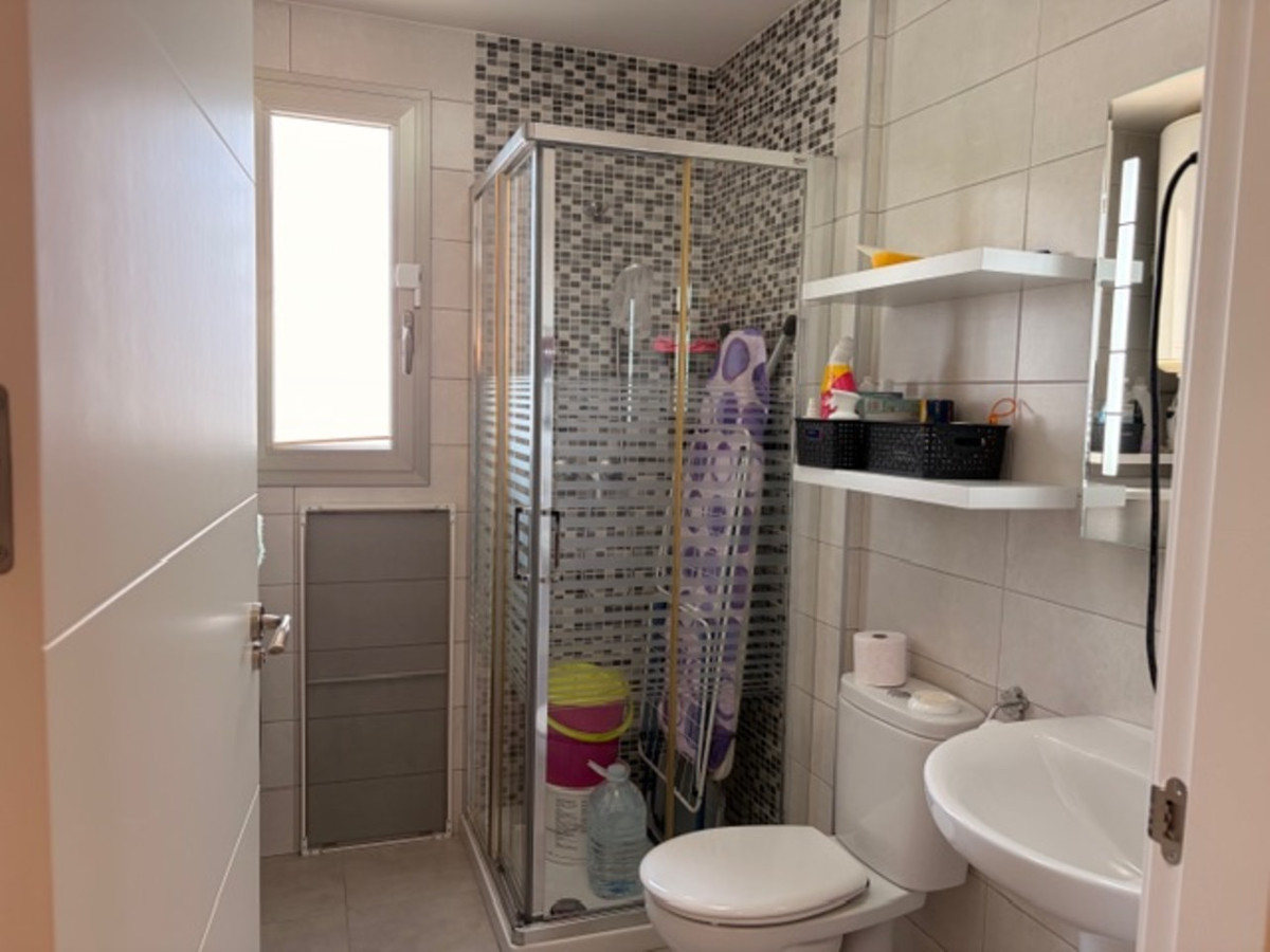 For sale - 2 Bedroom 2 Bathroom Apartment - Ground Floor Apartment in Orihuela - Los Dolses  - Alicante