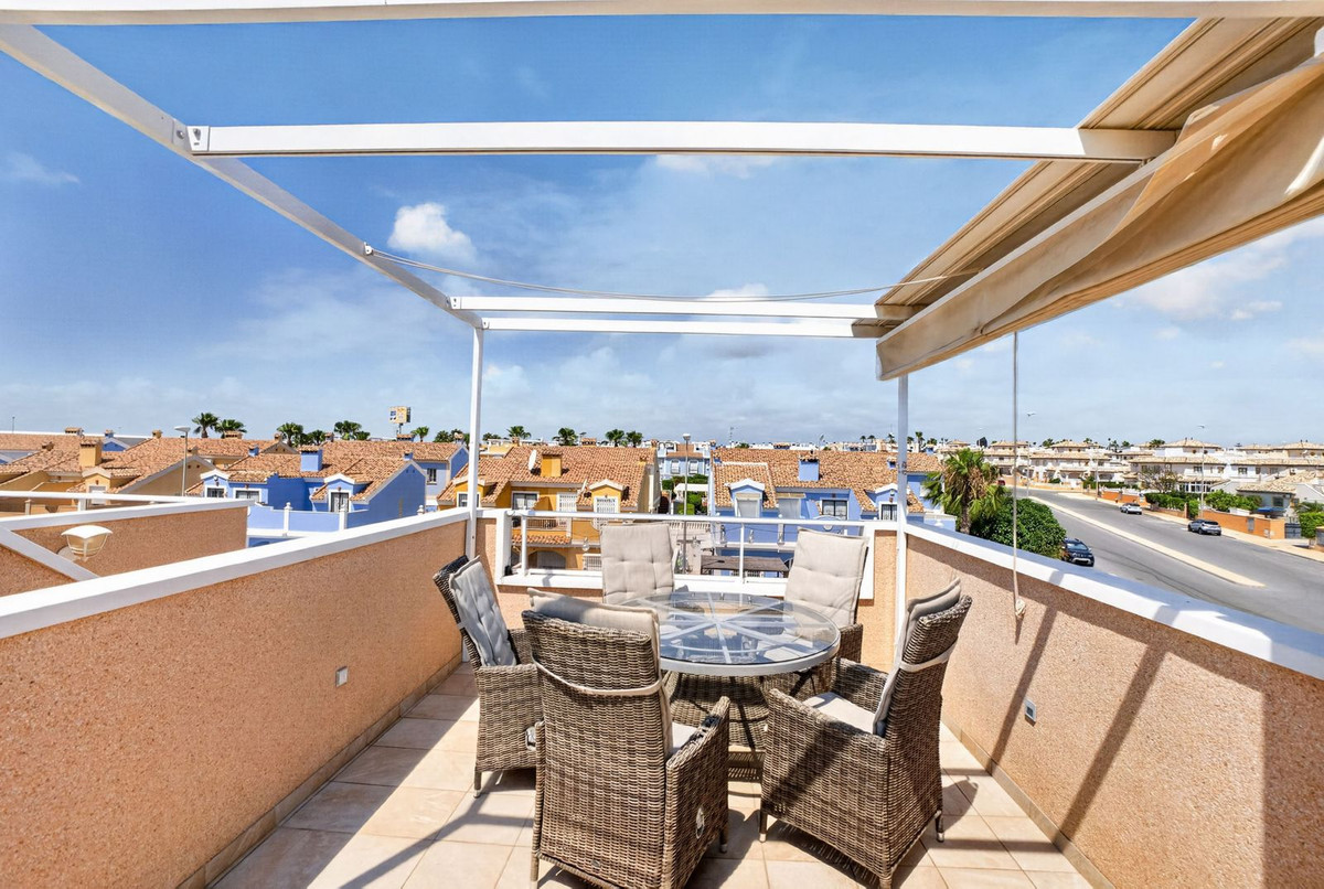 For sale - 3 Bedroom 2 Bathroom House - Townhouse in Orihuela - Lomas de Cabo Roig  - Alicante