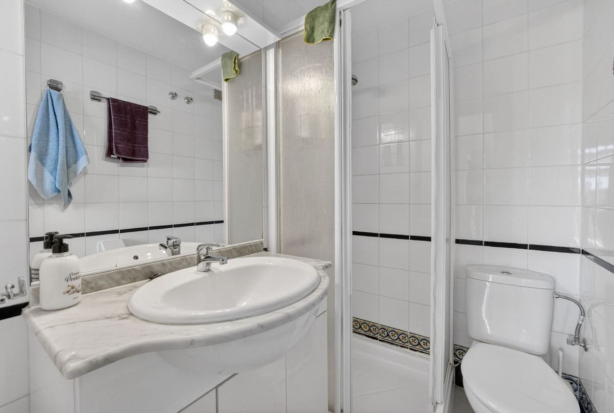 For sale - 3 Bedroom 2 Bathroom Apartment - Penthouse in Torrevieja - La Mata  - Alicante