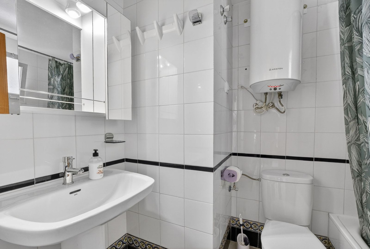 For sale - 3 Bedroom 2 Bathroom Apartment - Penthouse in Torrevieja - La Mata  - Alicante