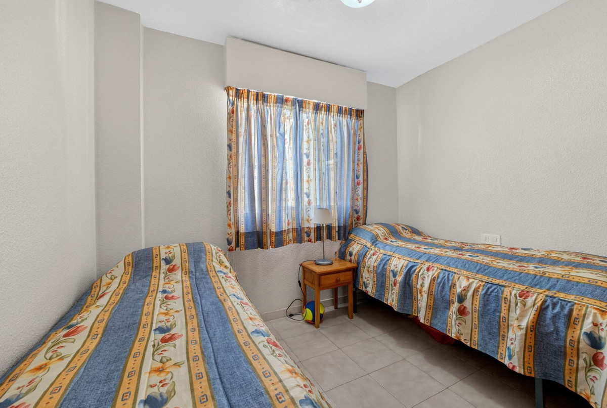 For sale - 3 Bedroom 2 Bathroom Apartment - Penthouse in Torrevieja - La Mata  - Alicante