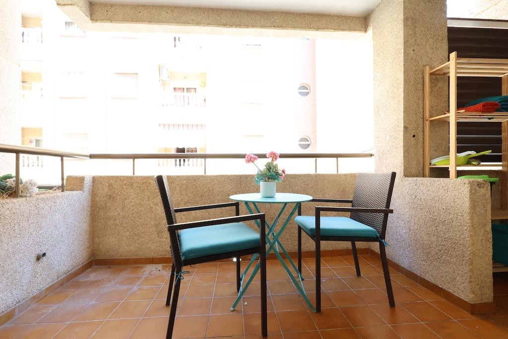 For sale - 3 Bedroom 2 Bathroom Apartment - Ground Floor Apartment in Torrevieja - Torrevieja Centro  - Alicante