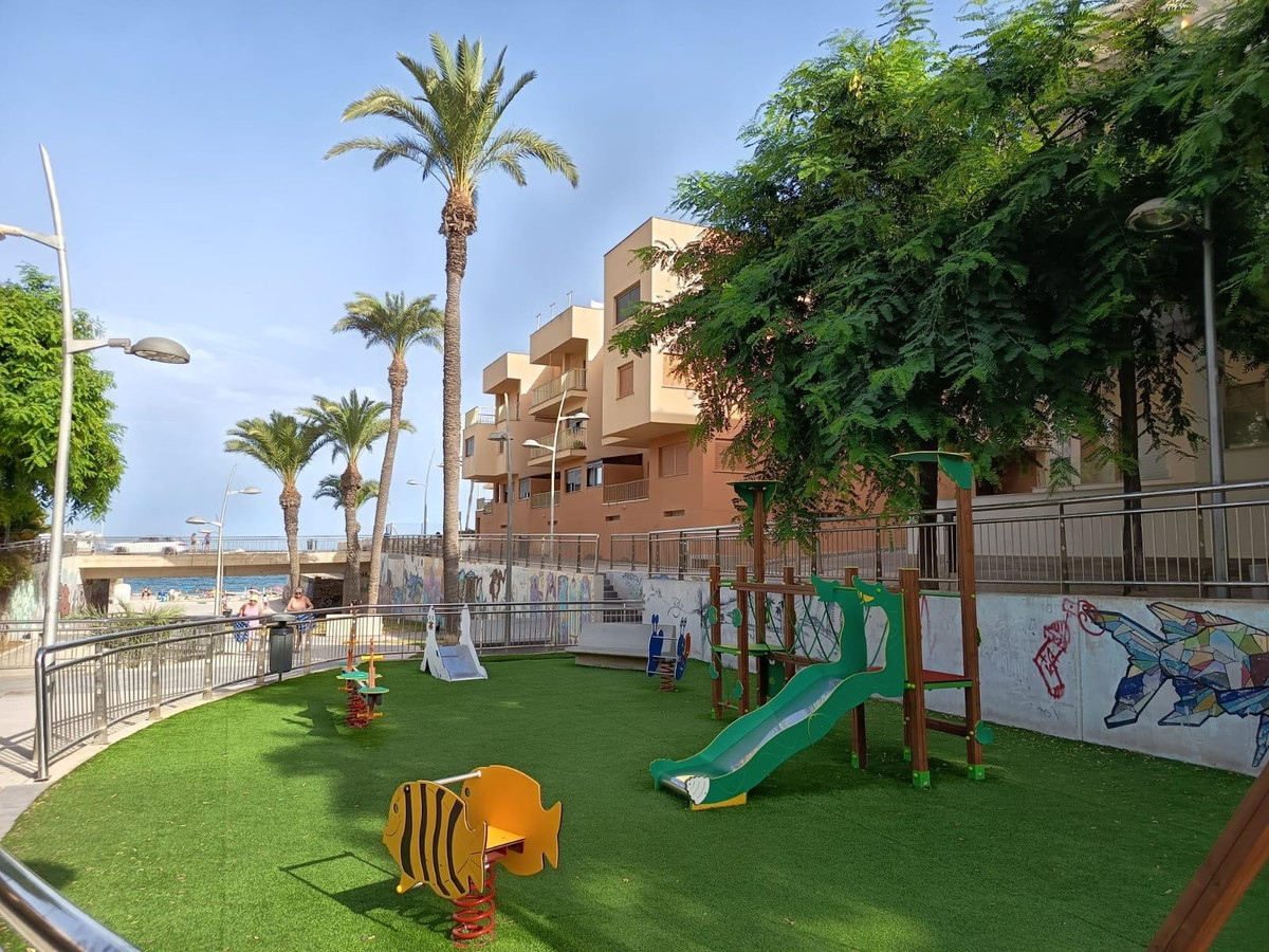 For sale - 3 Bedroom 1 Bathroom Apartment - Penthouse in Pilar de la Horadada - El Mojón  - Alicante
