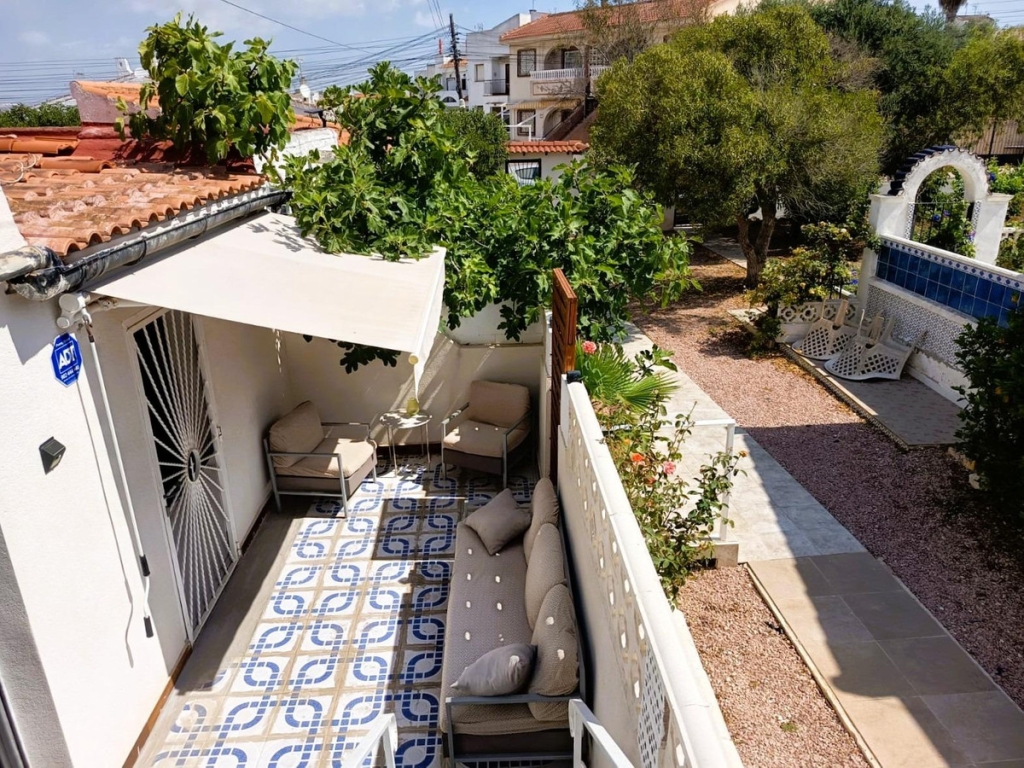 1 Bedroom 1 Bathroom House - Bungalow in Torrevieja