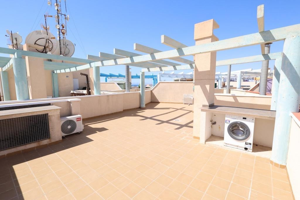 For sale - 2 Bedroom 1 Bathroom Penthouse in Cabo Roig - Cabo Roig  - Alicante