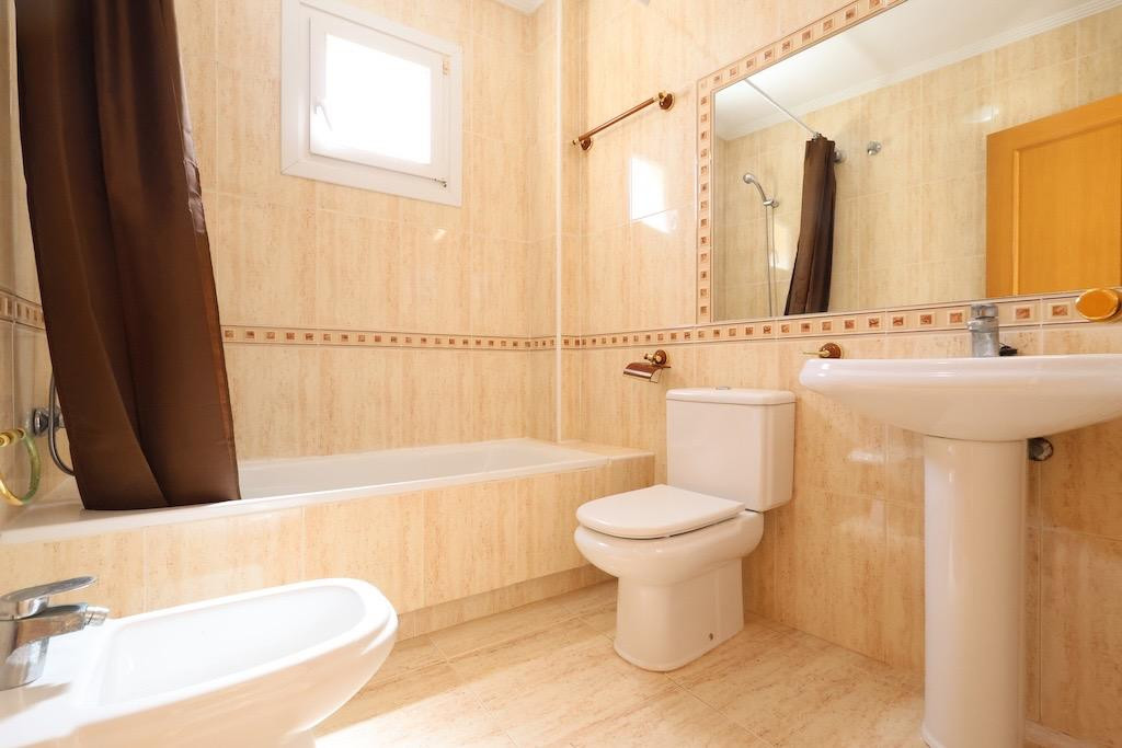 For sale - 3 Bedroom 3 Bathroom Townhouse in Cabo Roig - Orihuela Costa  - Alicante