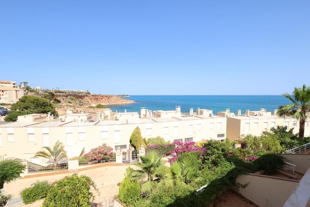 For sale - 3 Bedroom 3 Bathroom Townhouse in Cabo Roig - Orihuela Costa  - Alicante