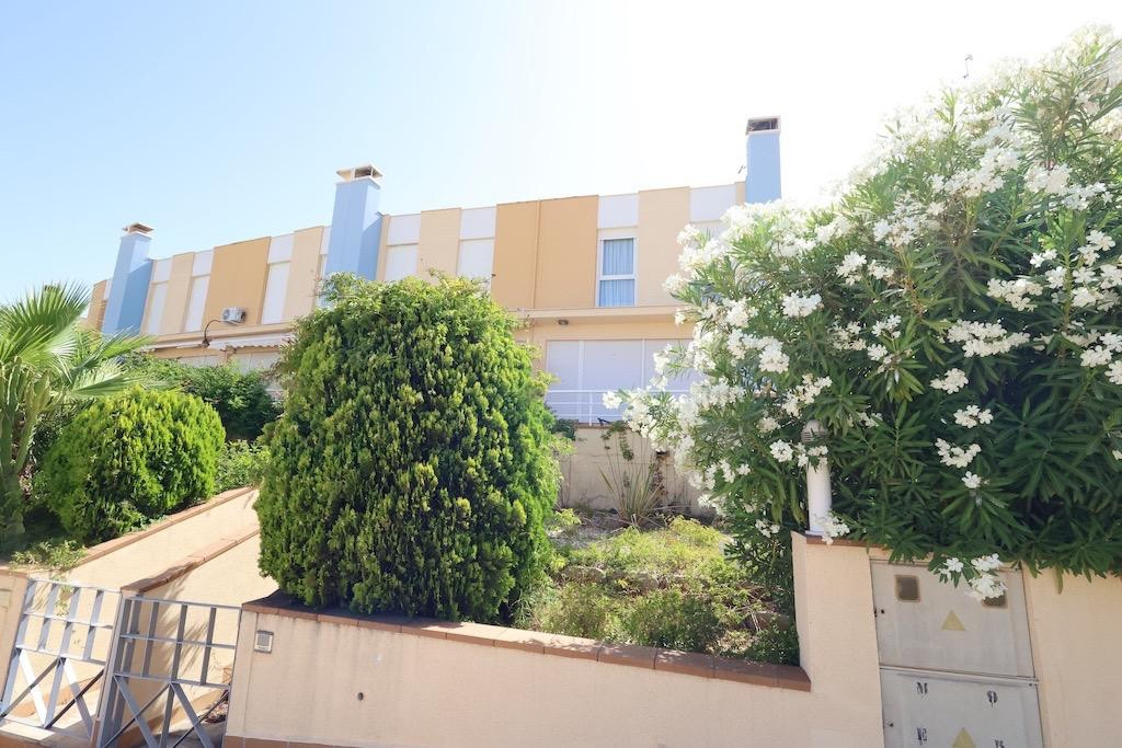 For sale - 3 Bedroom 3 Bathroom Townhouse in Cabo Roig - Orihuela Costa  - Alicante