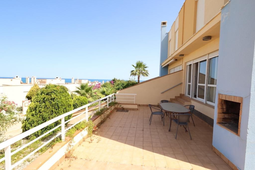 For sale - 3 Bedroom 3 Bathroom Townhouse in Cabo Roig - Orihuela Costa  - Alicante