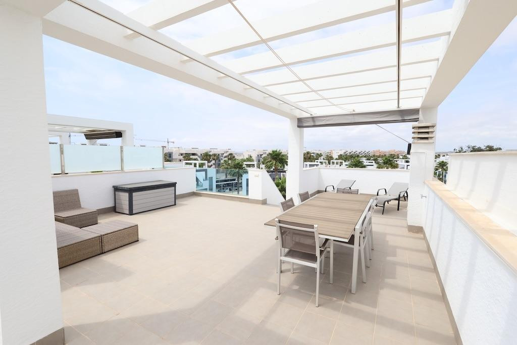 For sale - 2 Bedroom 2 Bathroom House - Bungalow in Guardamar del Segura - Guardamar del Segura Centro  - Alicante