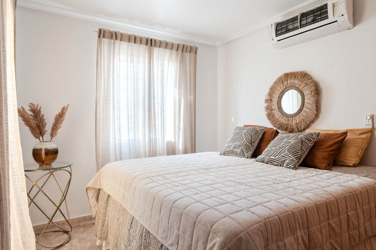 For sale - 3 Bedroom 2 Bathroom House - Townhouse in Orihuela - Orihuela Costa  - Alicante