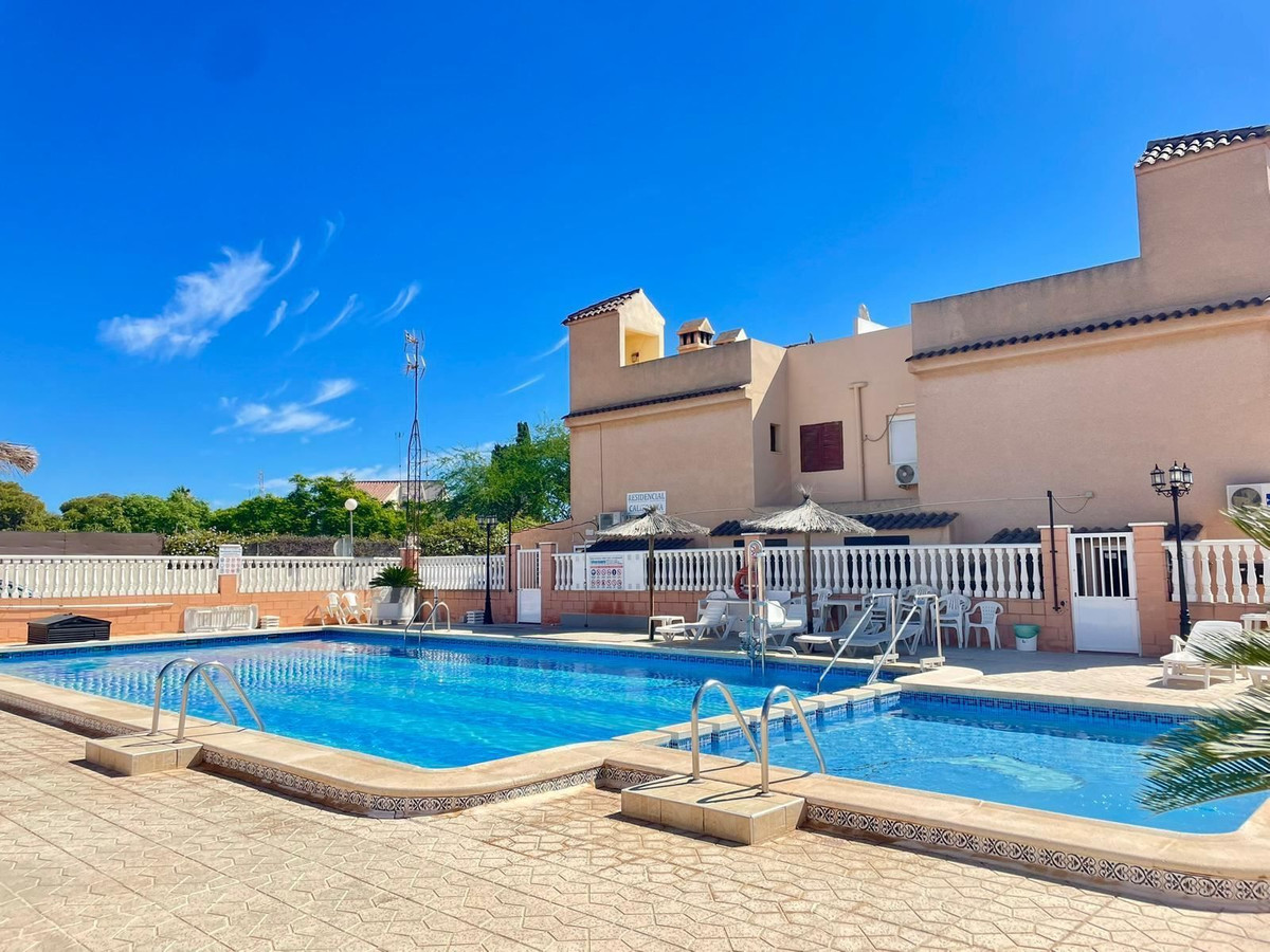 For sale - 2 Bedroom 1 Bathroom Apartment - Duplex in Orihuela - Los Altos  - Alicante