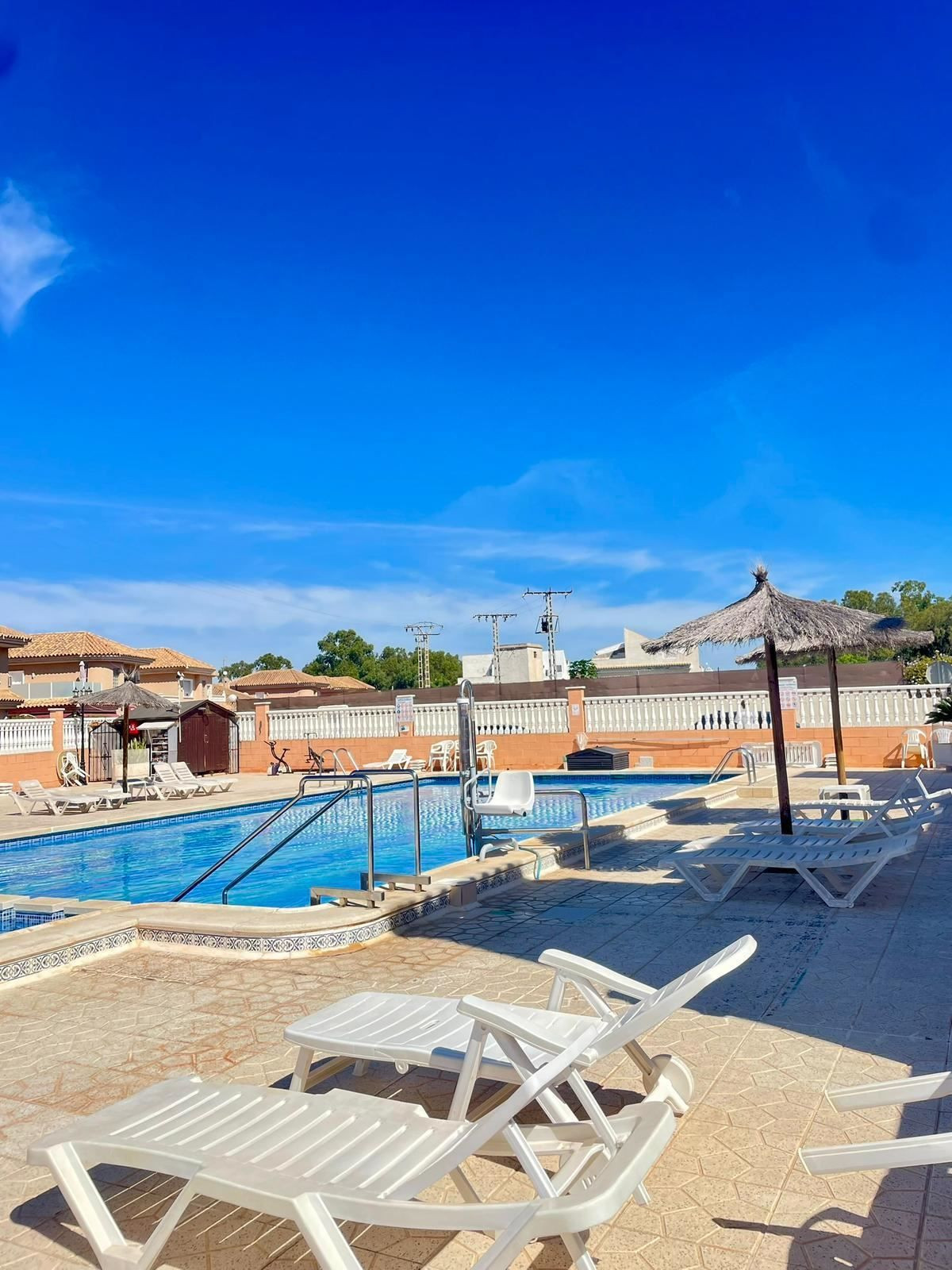 For sale - 2 Bedroom 1 Bathroom Apartment - Duplex in Orihuela - Los Altos  - Alicante