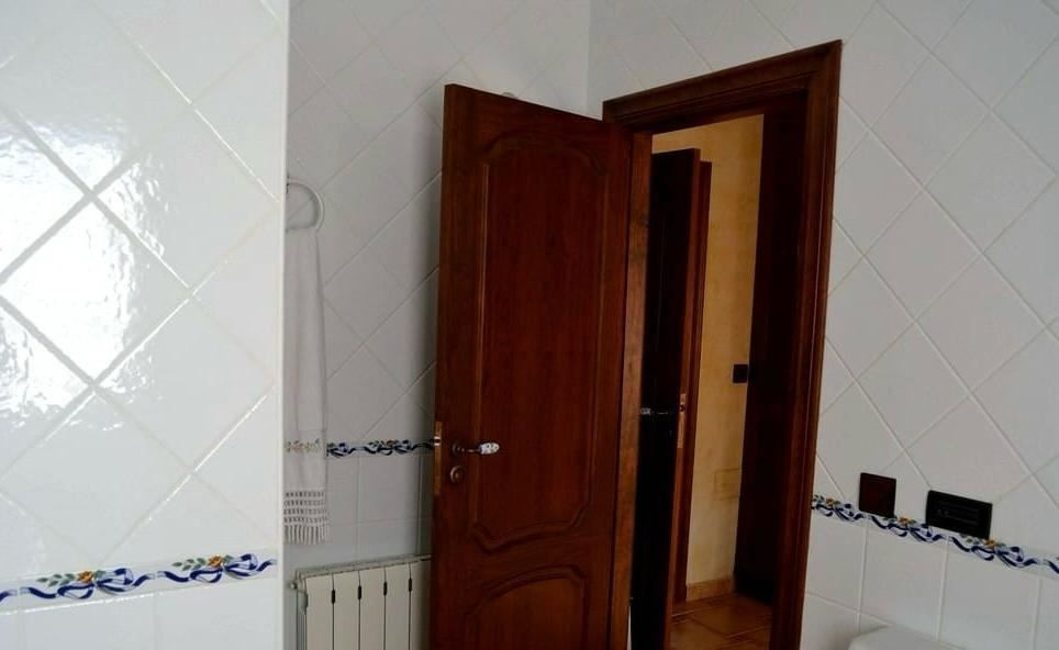 For sale - 4 Bedroom 4 Bathroom House - Detached Villa in San Miguel de Salinas - San Miguel de Salinas Centro  - Alicante