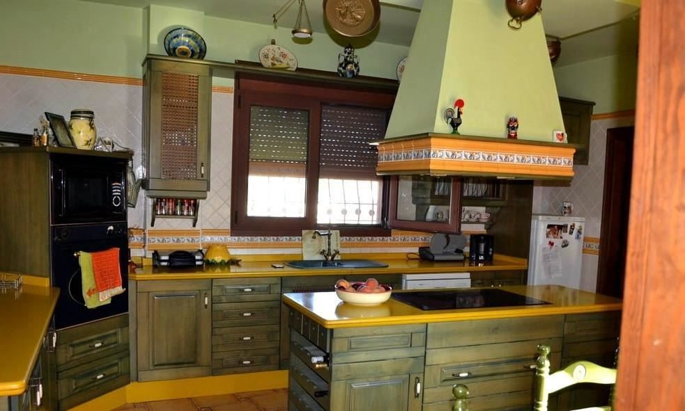 For sale - 4 Bedroom 4 Bathroom House - Detached Villa in San Miguel de Salinas - San Miguel de Salinas Centro  - Alicante