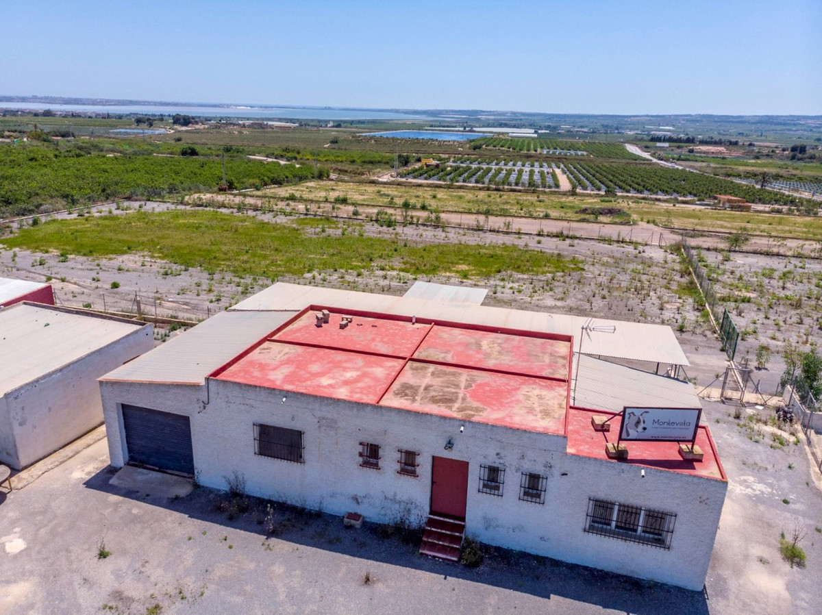 For sale - 2 Bedroom 2 Bathroom House - Finca - Cortijo in Los Montesinos - Los Montesinos Centro  - Alicante