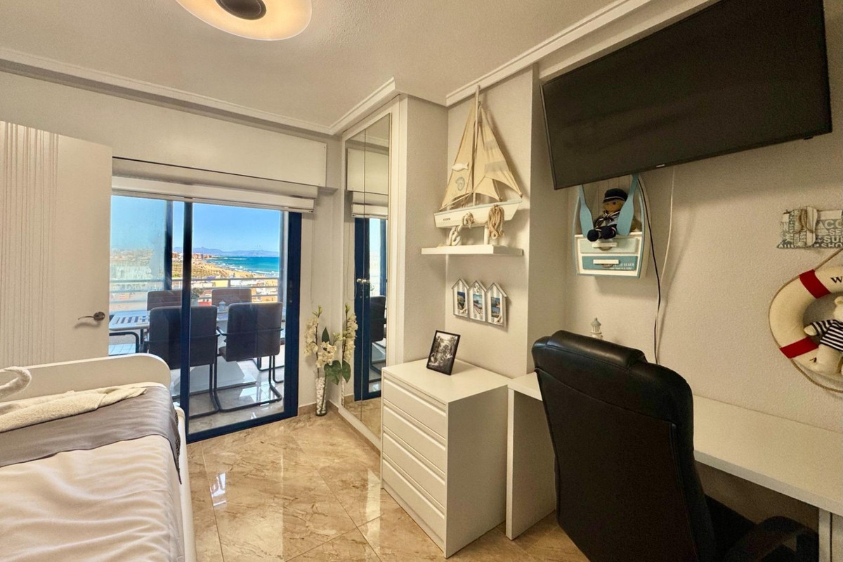 For sale - 2 Bedroom 1 Bathroom Apartment - Ground Floor Apartment in Torrevieja - La Mata  - Alicante