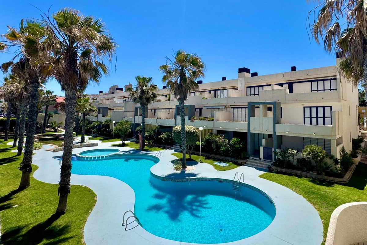 For sale - 2 Bedroom 1 Bathroom Apartment - Ground Floor Apartment in Torrevieja - La Mata  - Alicante