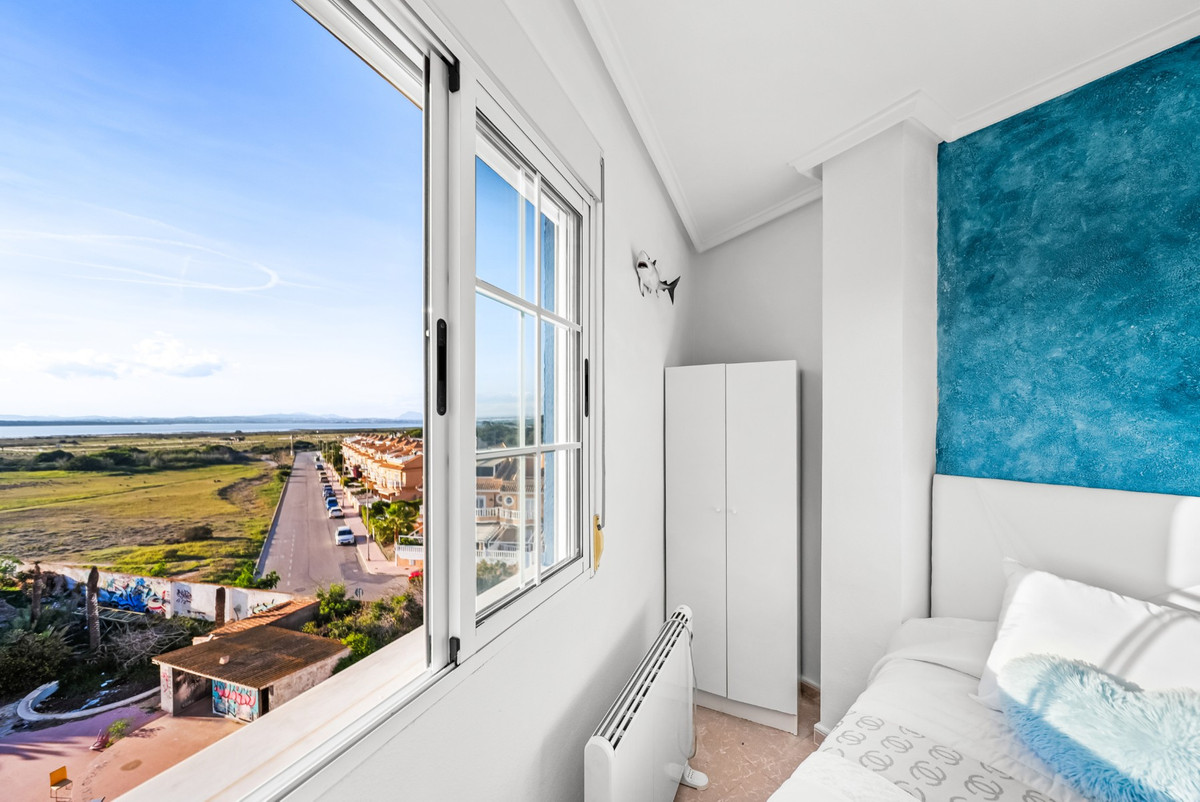 For sale - 2 Bedroom 1 Bathroom Apartment - Ground Floor Apartment in Torrevieja - La Mata  - Alicante