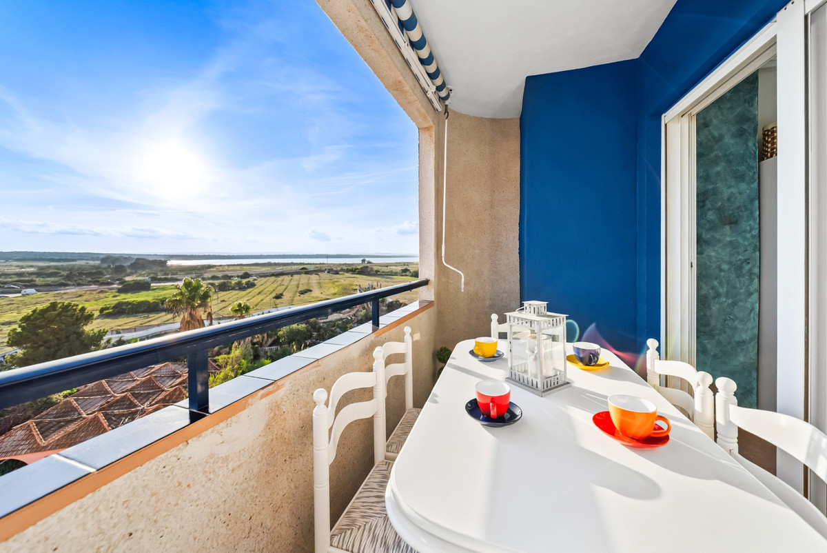 For sale - 2 Bedroom 1 Bathroom Apartment - Ground Floor Apartment in Torrevieja - La Mata  - Alicante