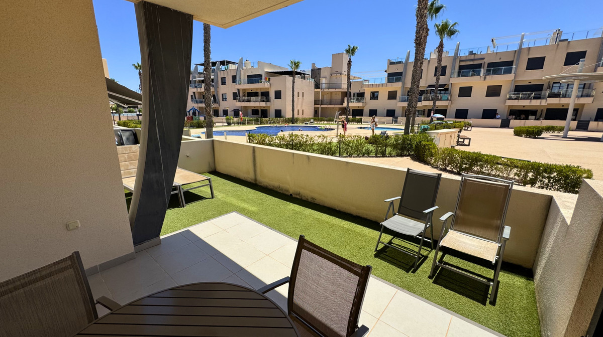 For sale - 2 Bedroom 2 Bathroom Apartment - Ground Floor Apartment in Pilar de la Horadada - Pilar de la Horadada Centro  - Alicante