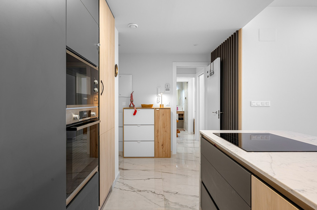 For sale - 2 Bedroom 2 Bathroom Apartment - Middle Floor Apartment in Orihuela - Playa Flamenca  - Alicante