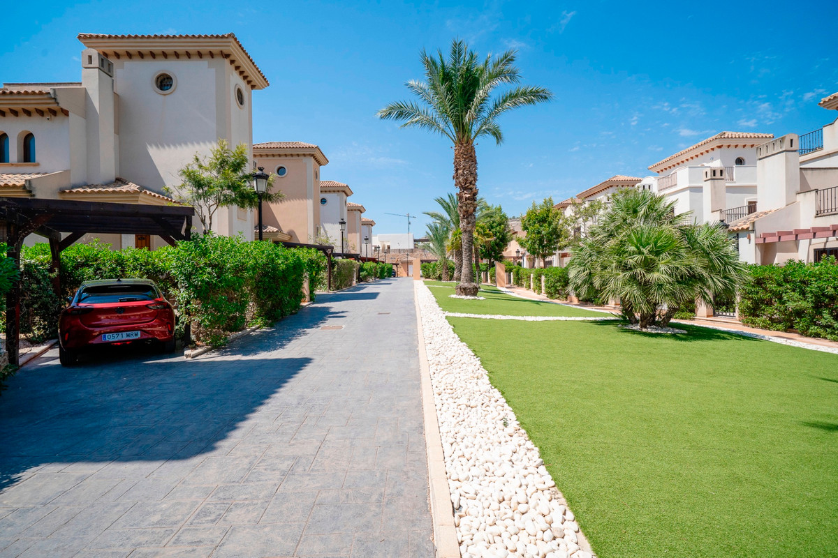 For sale - 3 Bedroom 2 Bathroom House - Townhouse in Algorfa - Algorfa Centro  - Alicante