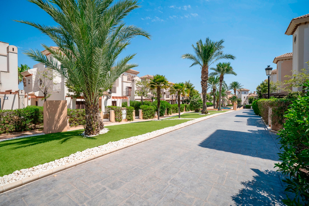 For sale - 3 Bedroom 2 Bathroom House - Townhouse in Algorfa - Algorfa Centro  - Alicante