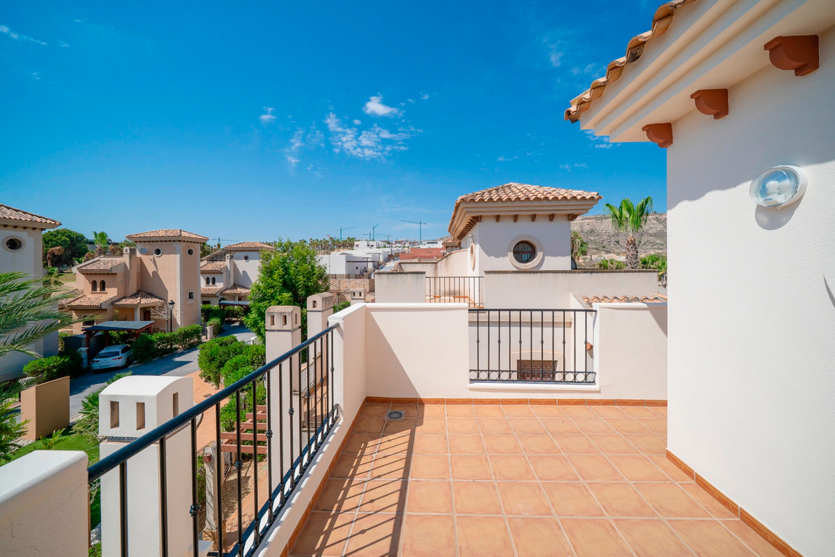 For sale - 3 Bedroom 2 Bathroom House - Townhouse in Algorfa - Algorfa Centro  - Alicante