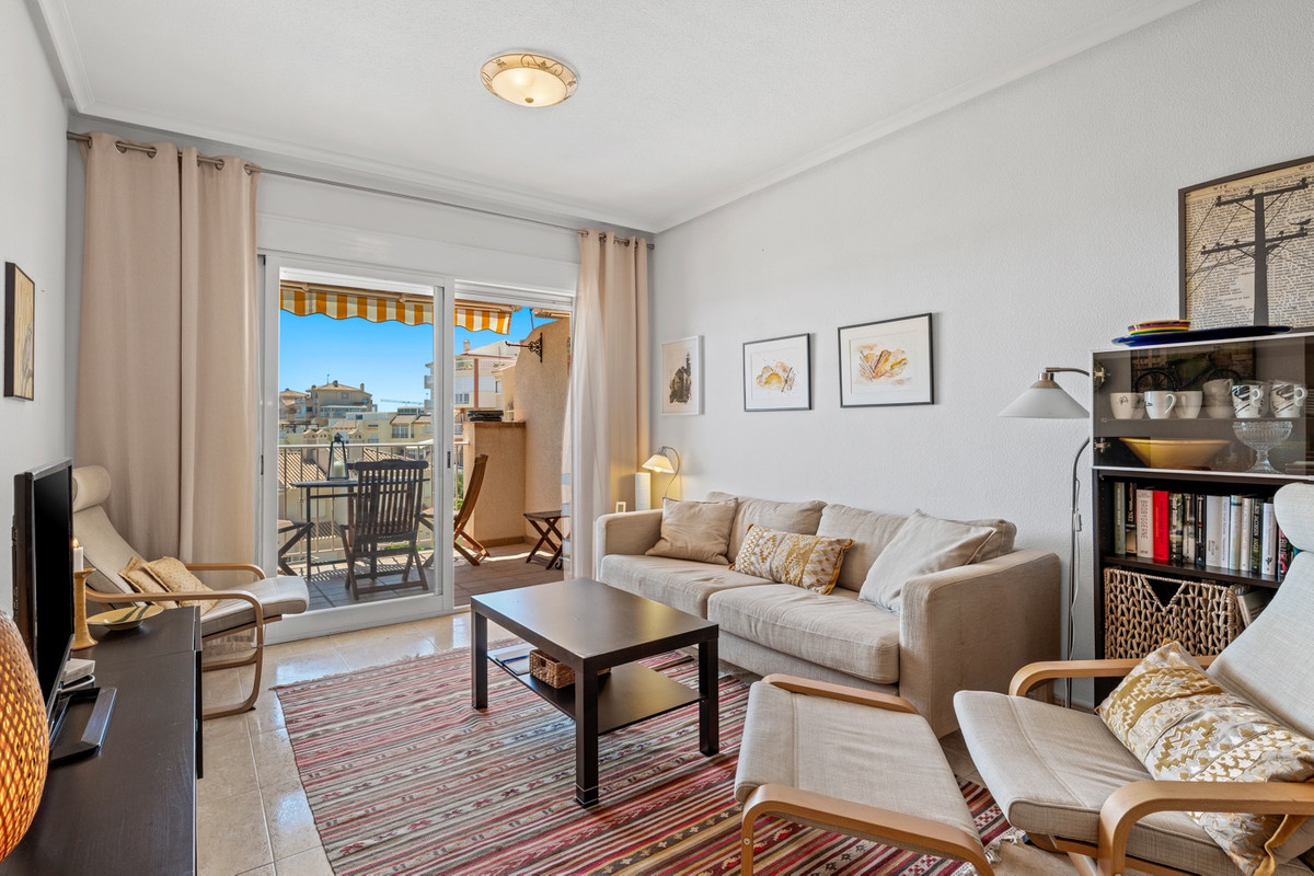 For sale - 3 Bedroom 2 Bathroom Apartment in Cabo Roig  - Cabo Roig  - Alicante