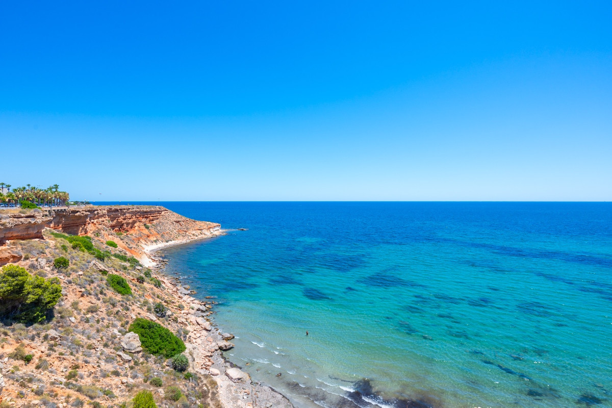 For sale - 3 Bedroom 2 Bathroom Apartment in Cabo Roig  - Cabo Roig  - Alicante