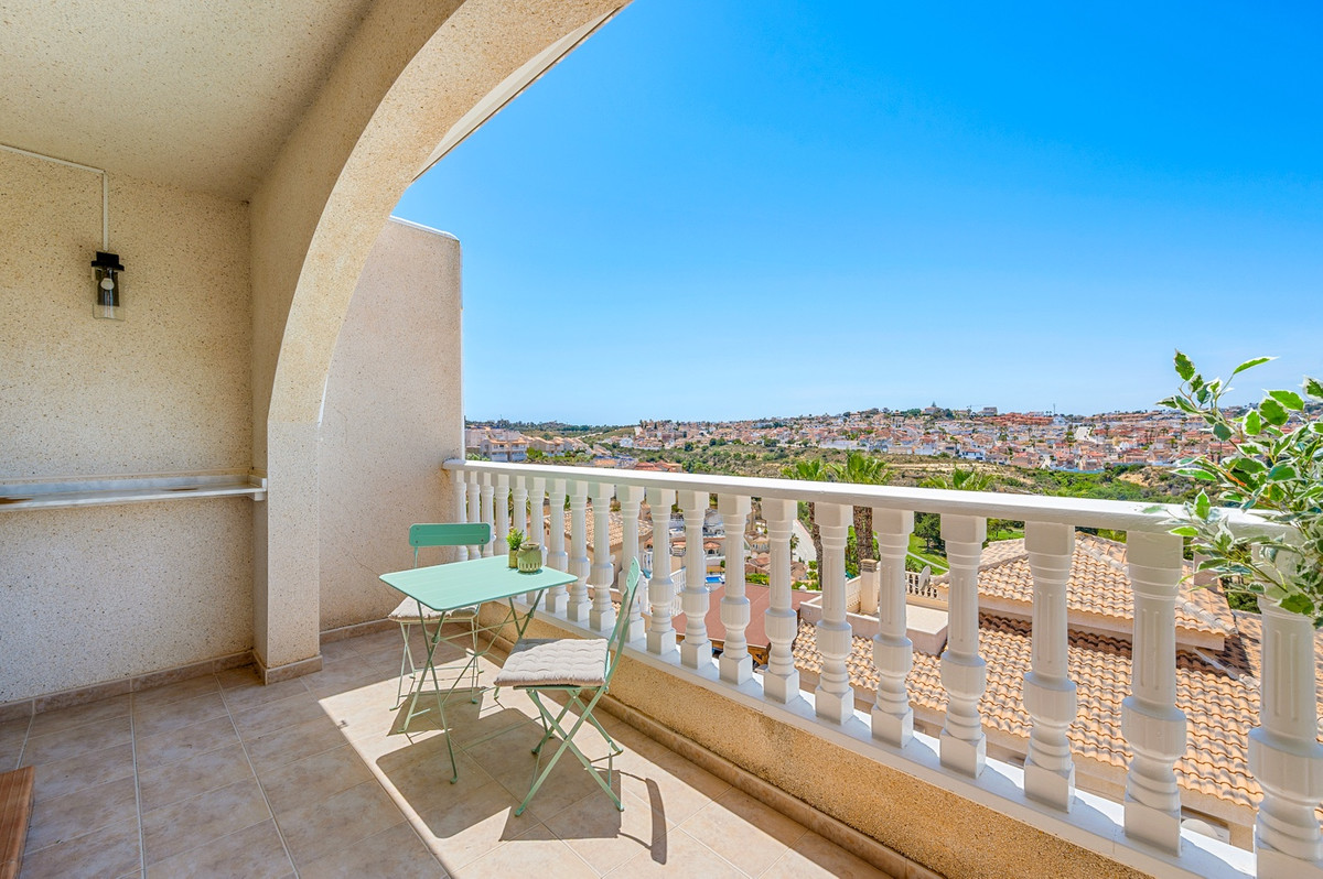 For sale - 3 Bedroom 2 Bathroom House - Semi-Detached House in Rojales - Ciudad Quesada  - Alicante