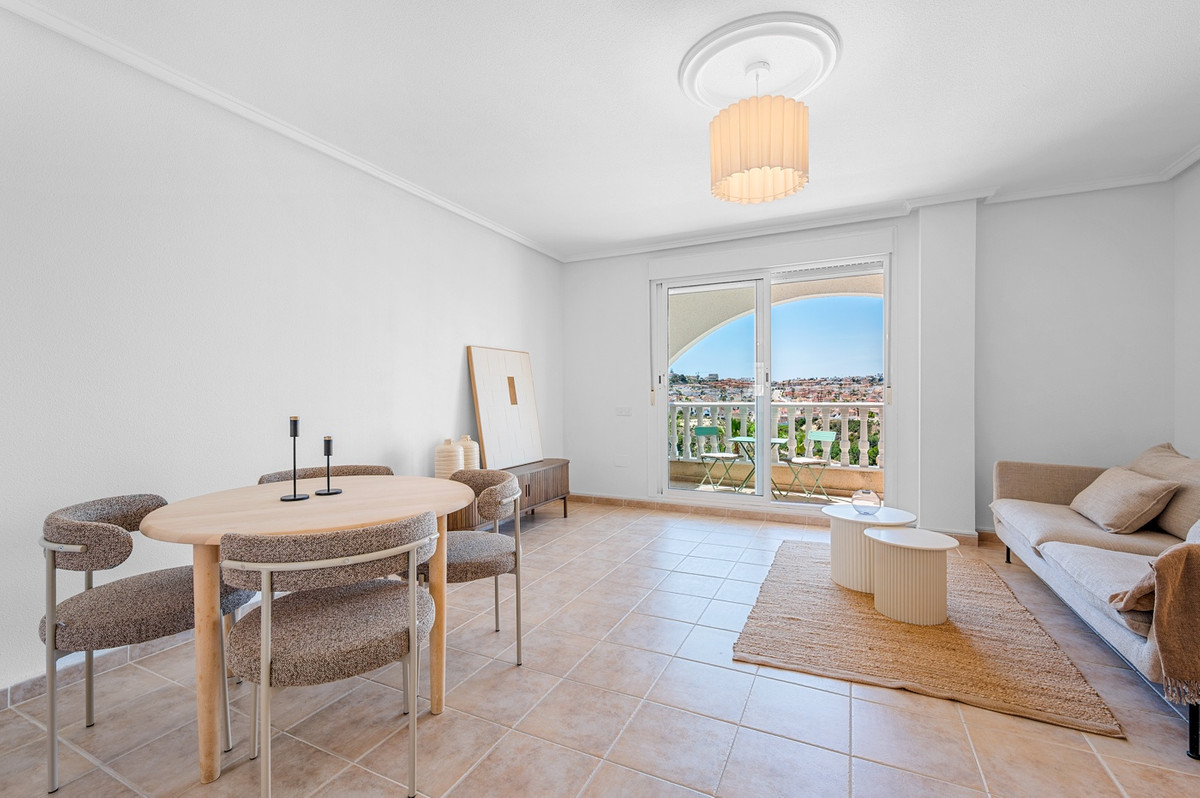 For sale - 3 Bedroom 2 Bathroom House - Semi-Detached House in Rojales - Ciudad Quesada  - Alicante