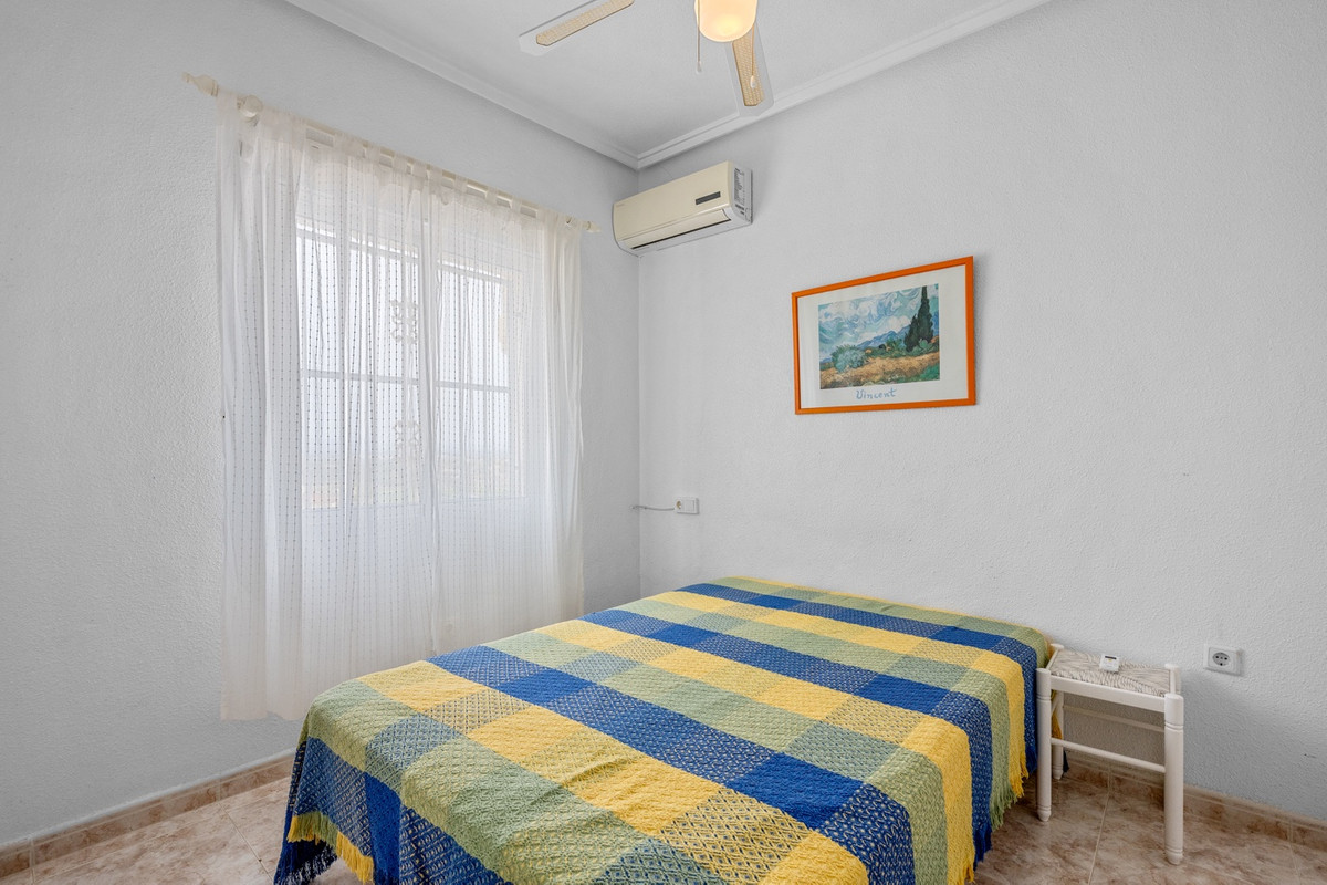 For sale - 3 Bedroom 2 Bathroom Quad in Ciudad Quesada  - Ciudad Quesada  - Alicante